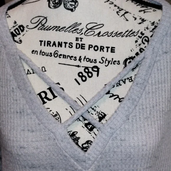 EUC Women's GILLI Long sleeve top - Picture 13 of 15